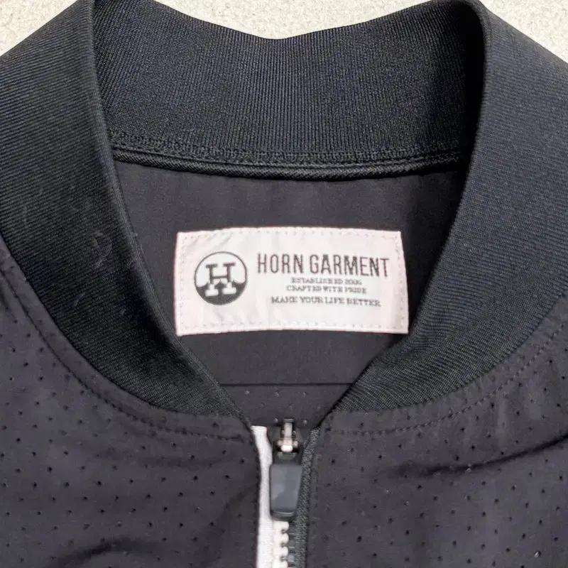 HORN GARMENT 블랙 솔리드 경량 펀칭 윈드브레이커 L 6