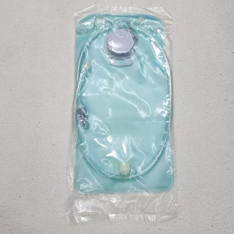 새상품 ADIDAS 트레일 러닝 백팩 6