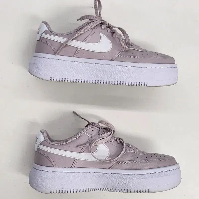 NIKE 코트 비전 알타 핑크 260 4