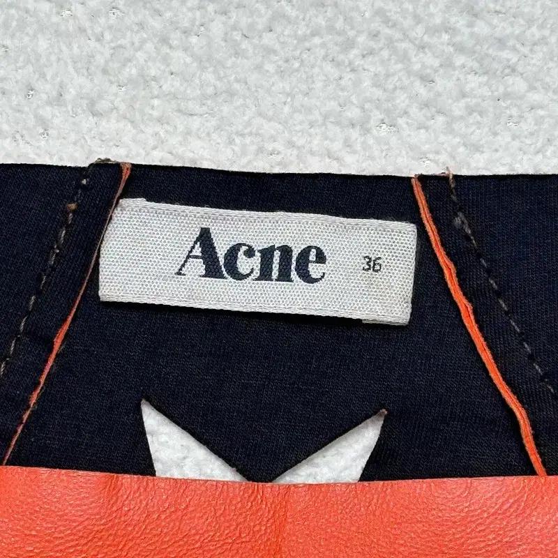 ACNE STUDIOS 스타 컷아웃 파이어 오렌지 탑 6