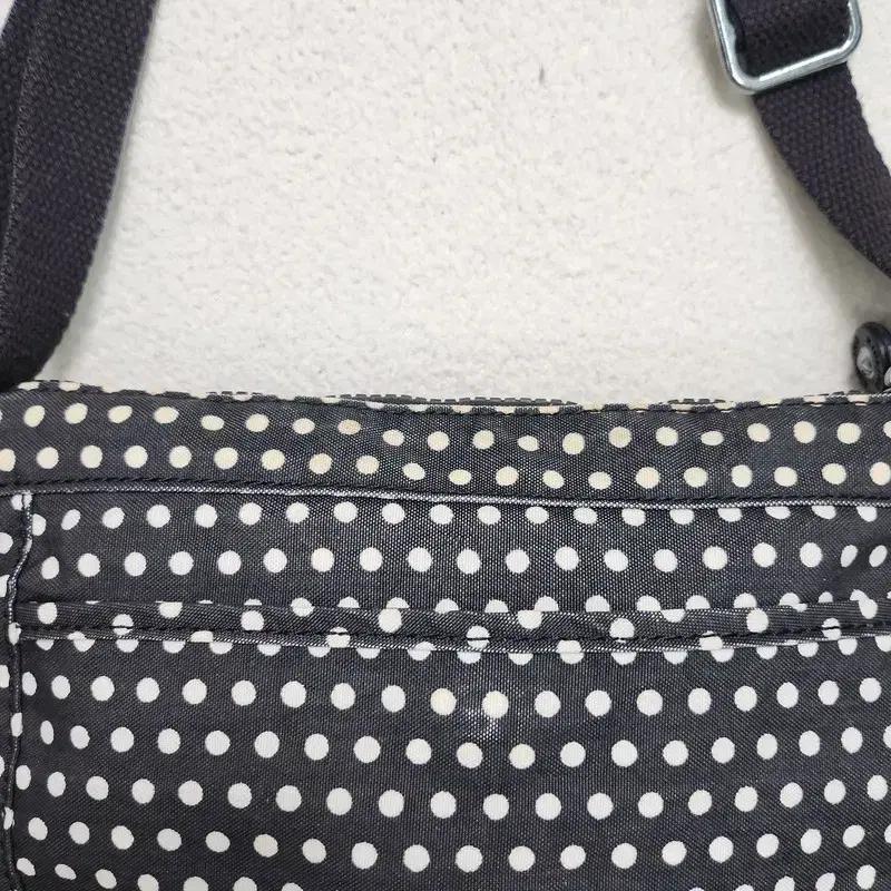 KIPLING 도트 크로스 4