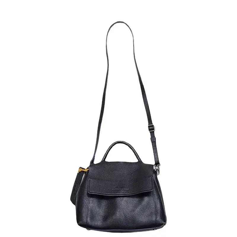 MANDARINA DUCK 레더 크로스백 2