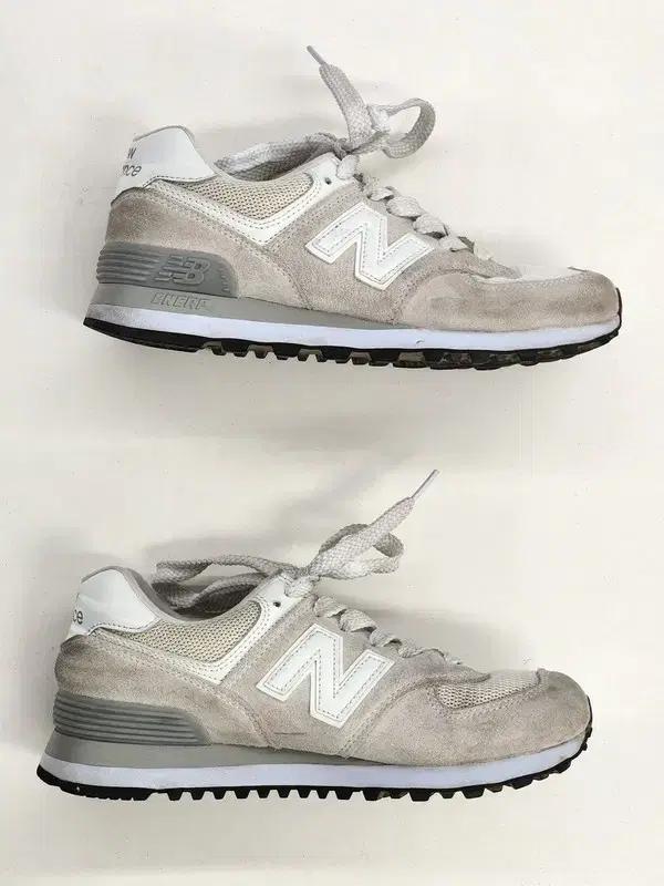 NEW BALANCE 574 235 3