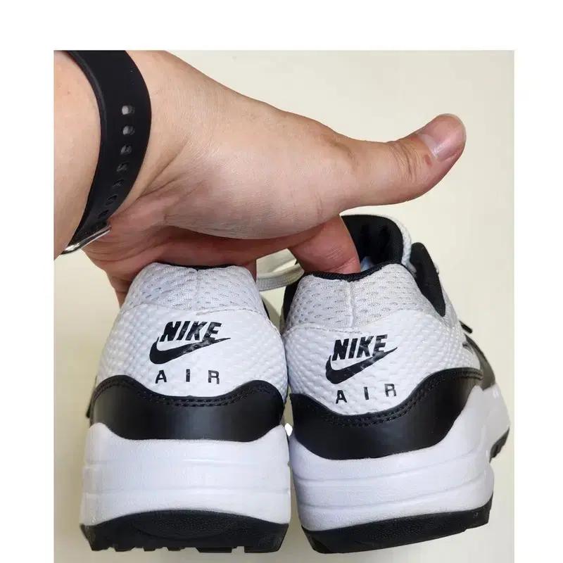 NIKE 에어맥스 1 골프 화이트 블랙 245 6