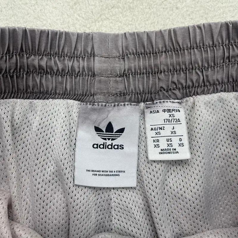 ADIDAS 피그먼트 트랙 숏팬츠 그레이 XS 5