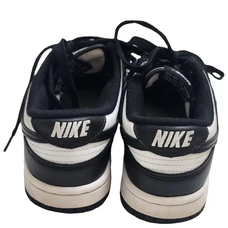NIKE 우먼스 범고래 덩크로우 225 11