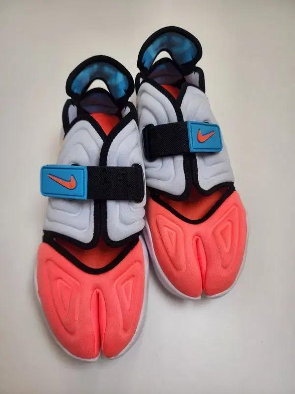 NIKE 아쿠아 리프트 250 4