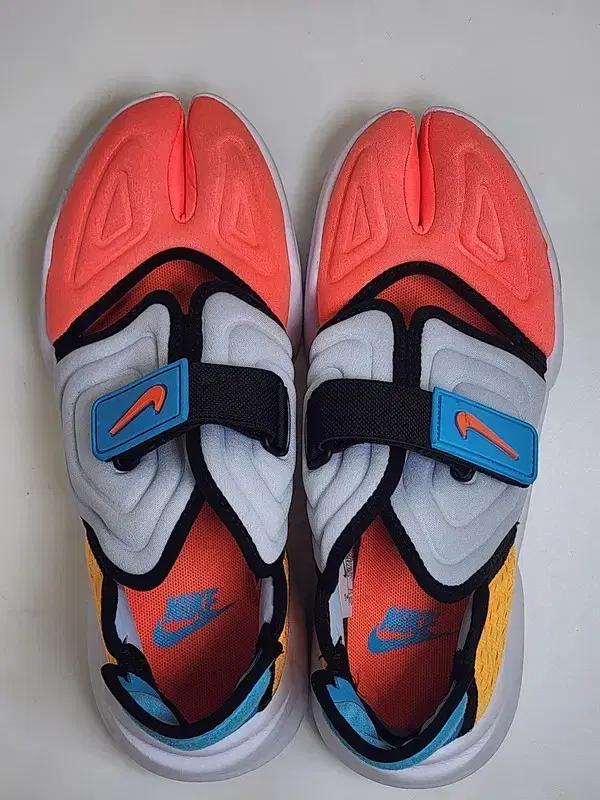 NIKE 아쿠아 리프트 250 6
