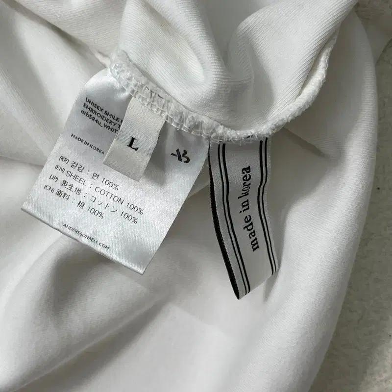 ANDERSSON BELL 스티치 그래픽 반팔티 화이트 L 8