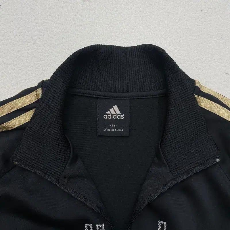 ADIDAS 큐빅 빅로고 검금 트랙탑 져지 블랙 85 4