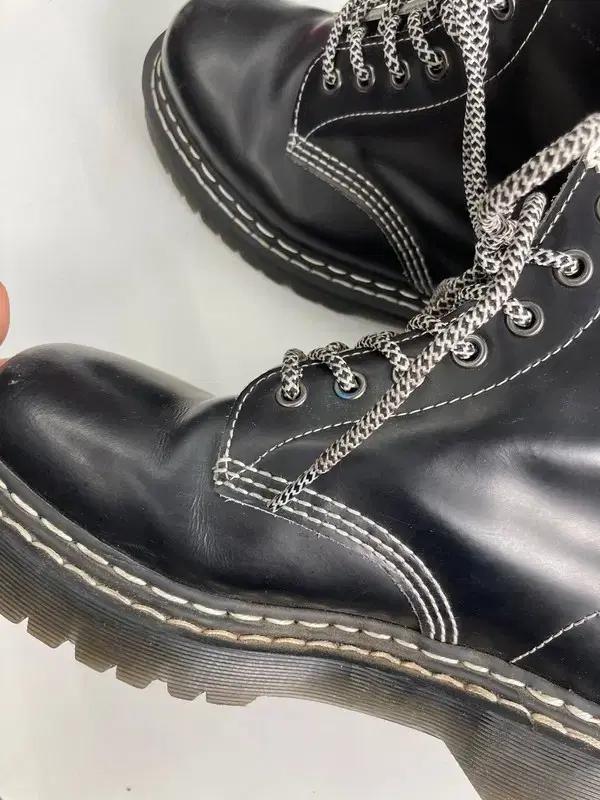 DR. MARTENS 파스칼 벡스 260 6