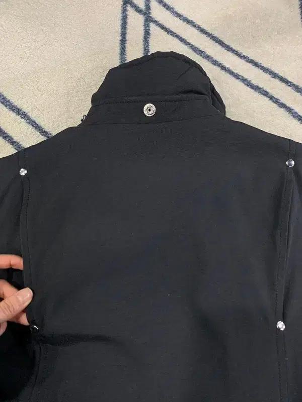 MOOSE KNUCKLES 스틸링 패딩 S 10