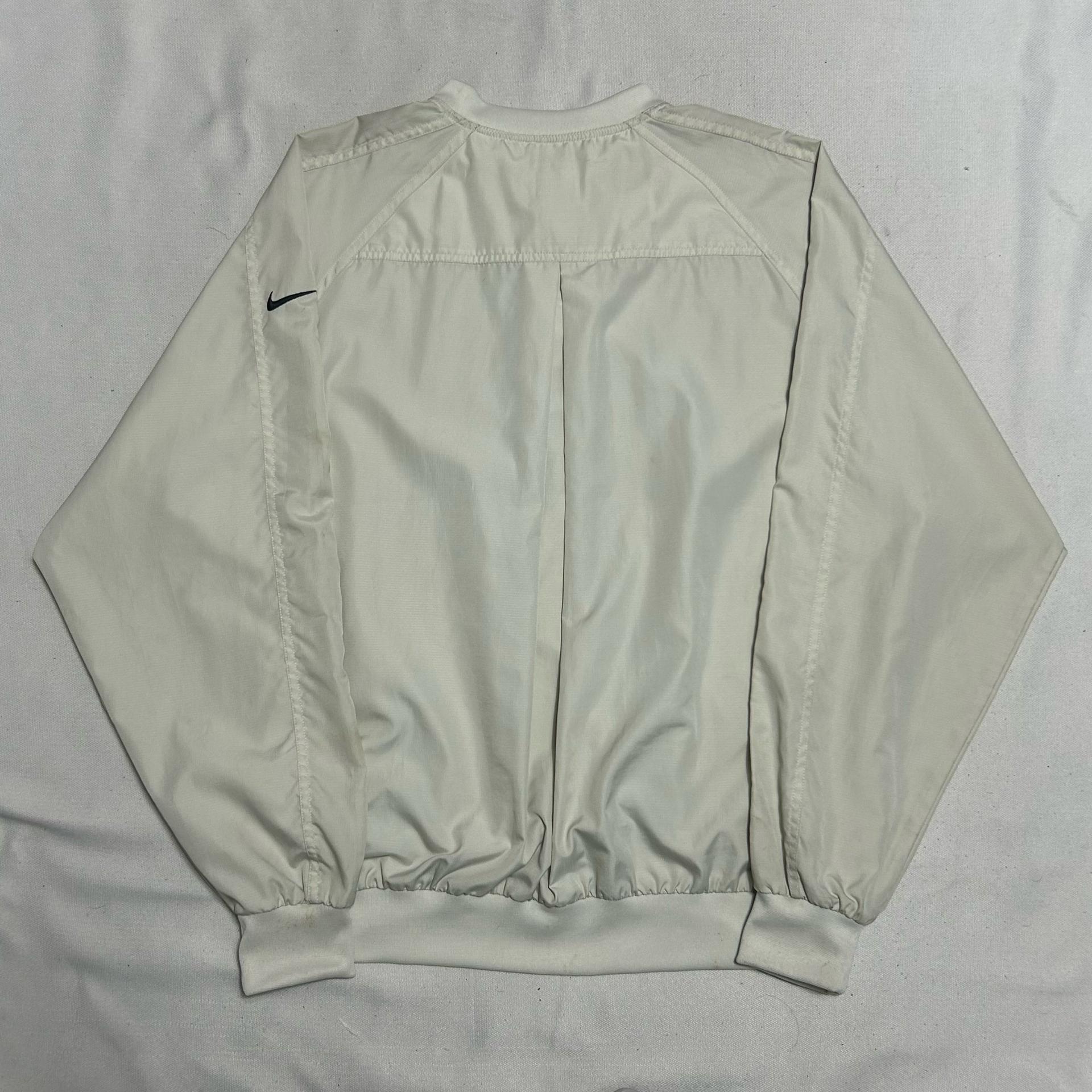 XL 105 나이키 아이보리 바람막이 4