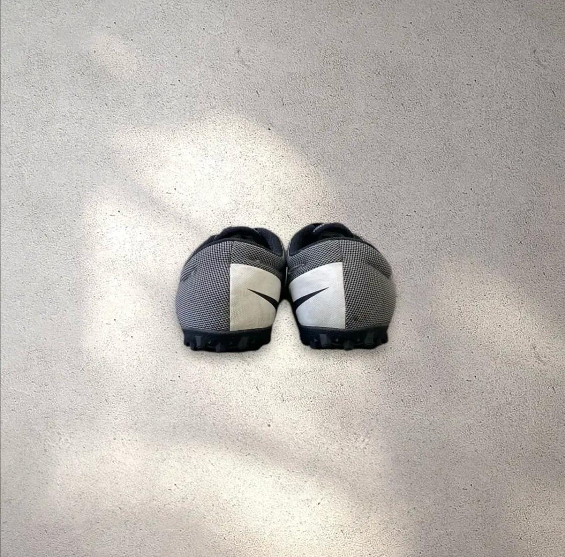 나이키 머큐리얼X 프로 풋살화 5