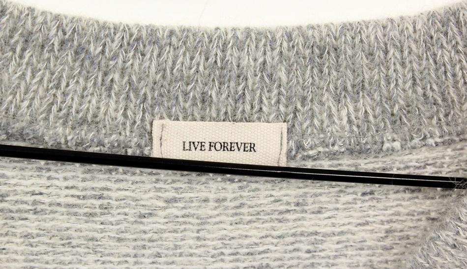 LIVE FOREVER 크롭 니트 / 여 7