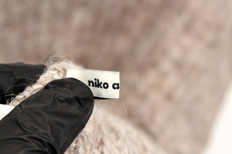 NIKO AND 양모 혼방 베스트 / 여 7