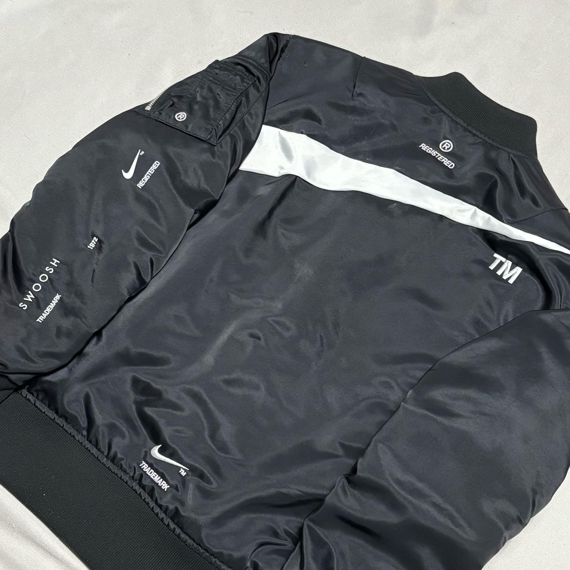 XL 나이키 빅스우시 리버시블 항공점퍼  2