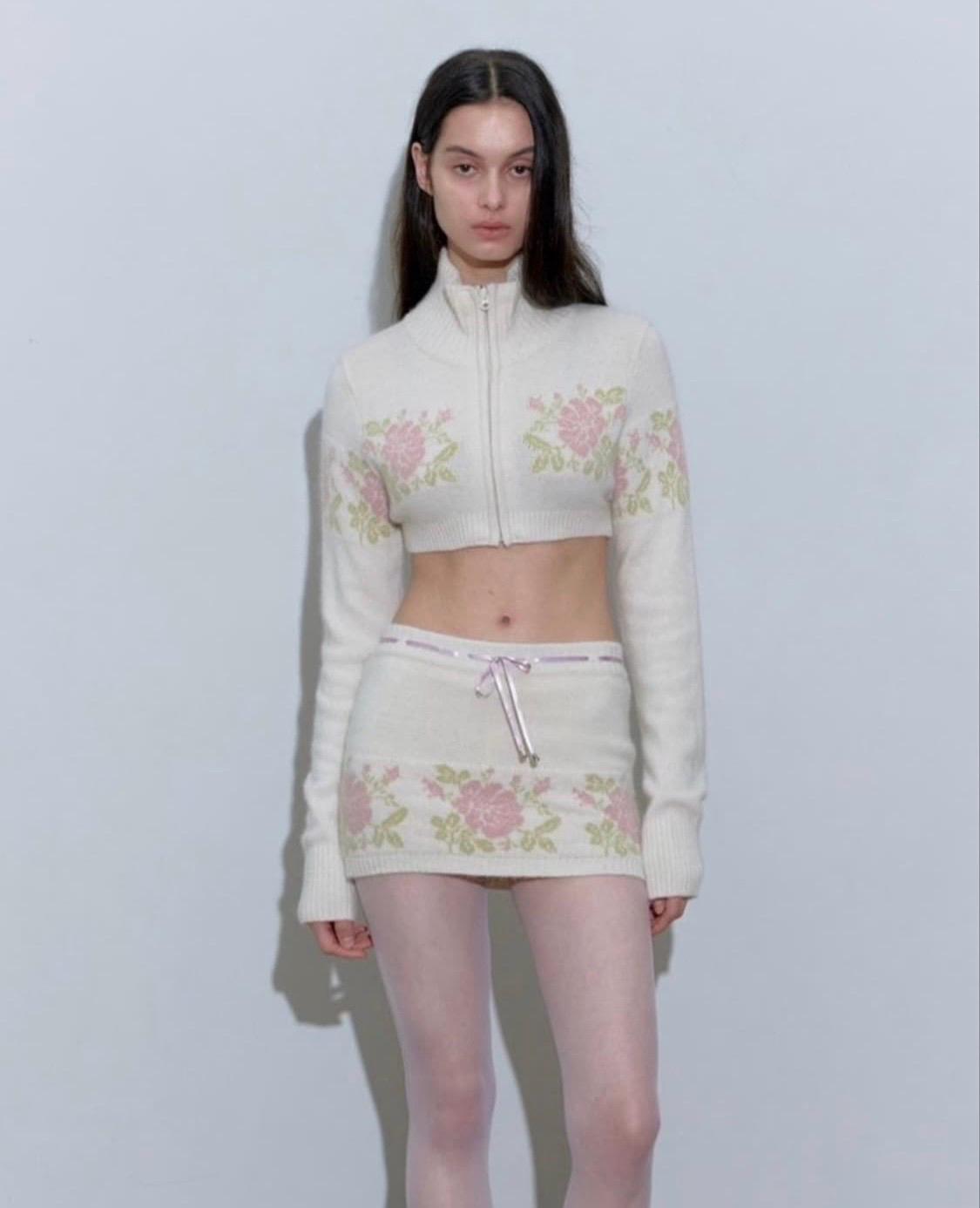 Angora Underboob Zip-Up Ivory 3