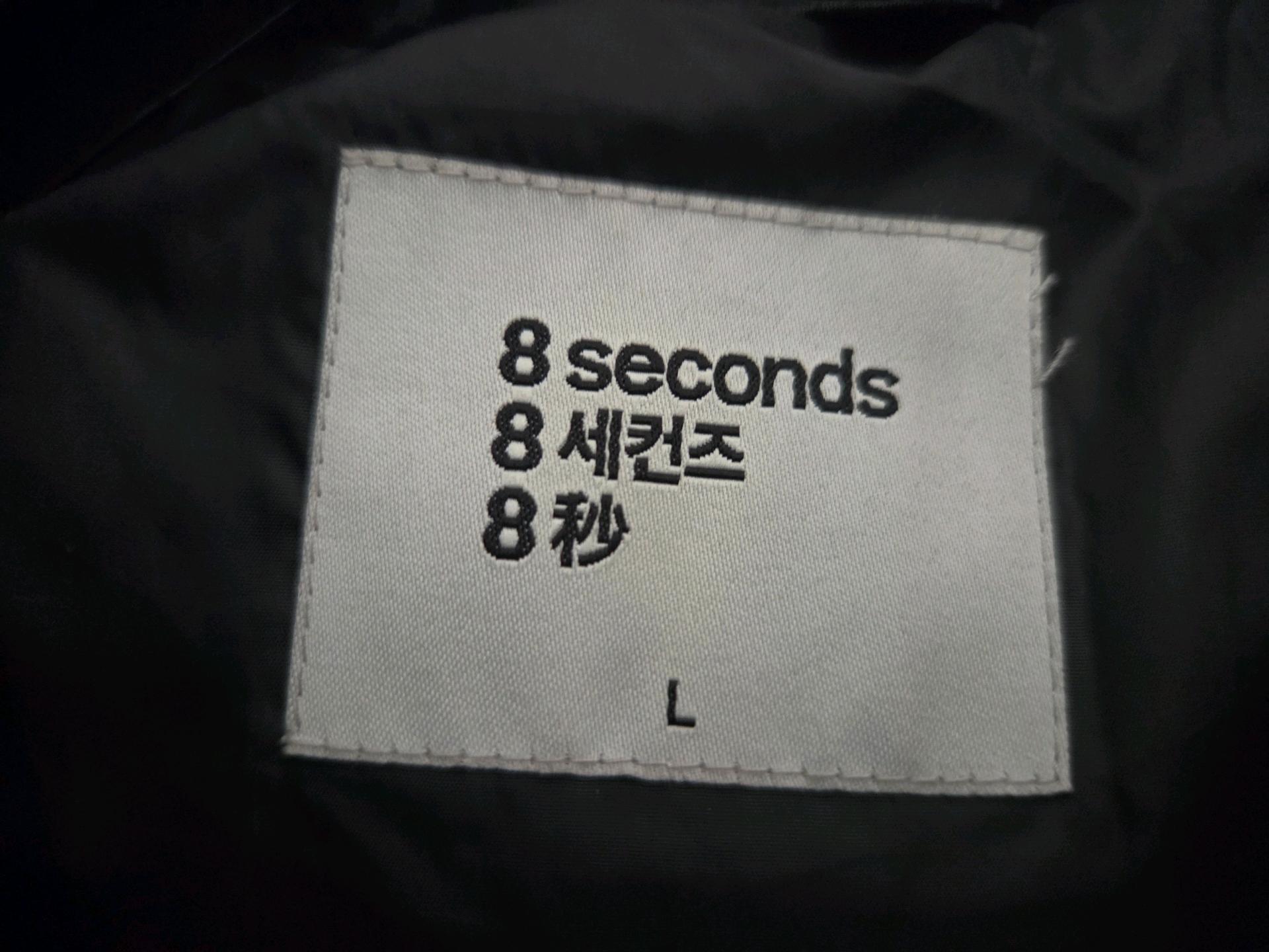 에잇세컨즈 유광 배색 스티치 패딩점퍼 L 95사이즈 4