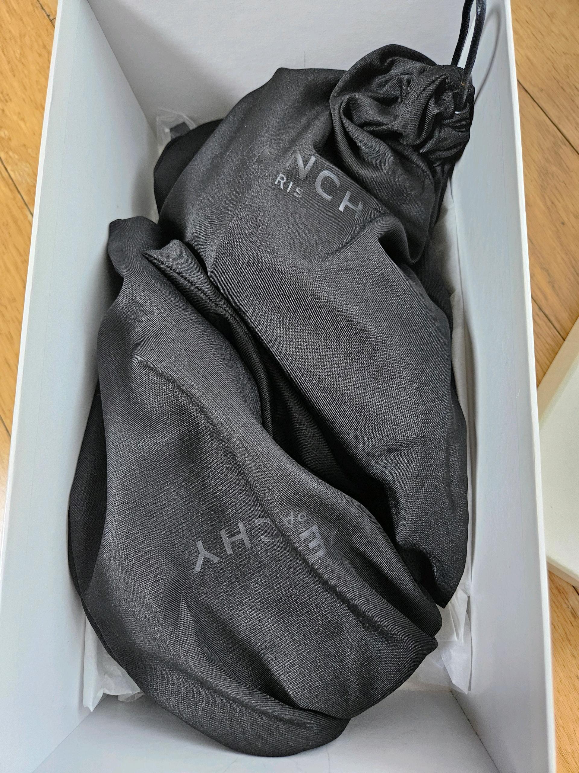 지방시 (GIVENCHY ) 슬리퍼 8