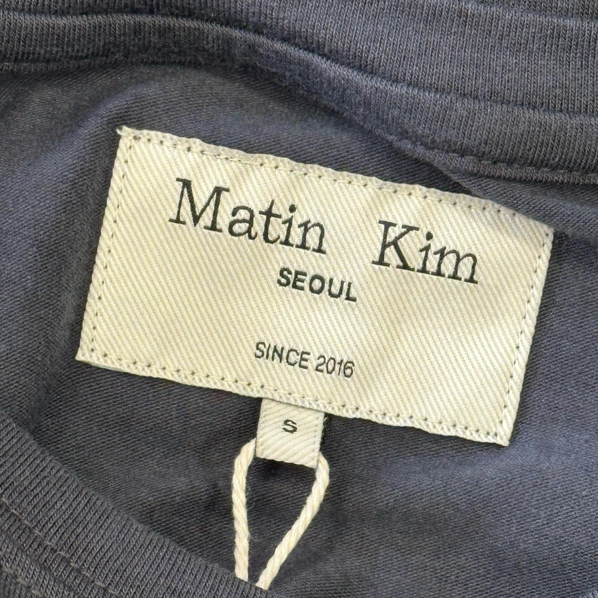 S 새상품 마뗑킴 여성용 피그먼트 로고 챠콜 크롭 반팔티 5