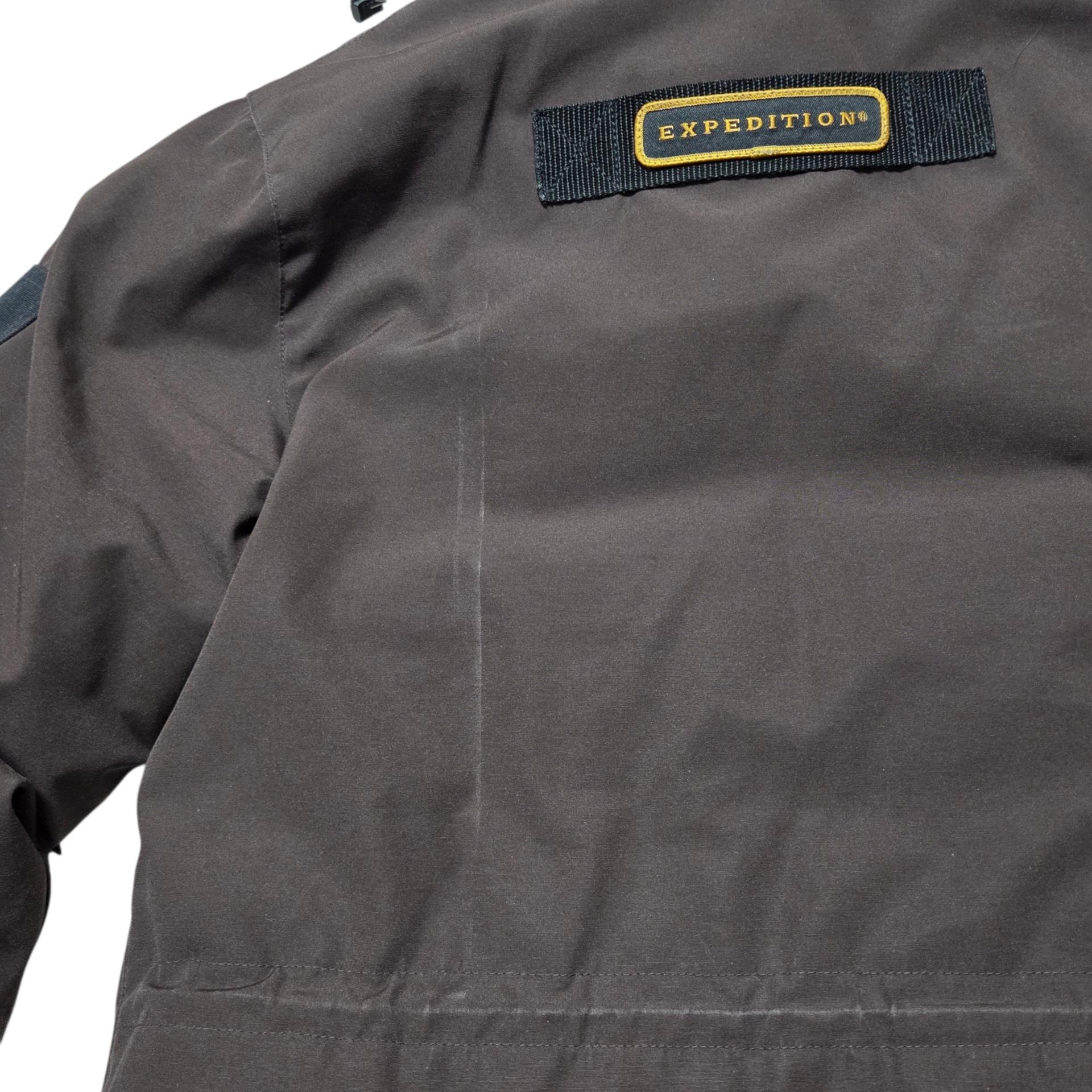 Canada Goose 캐나다구스 익스페디션  패딩 9