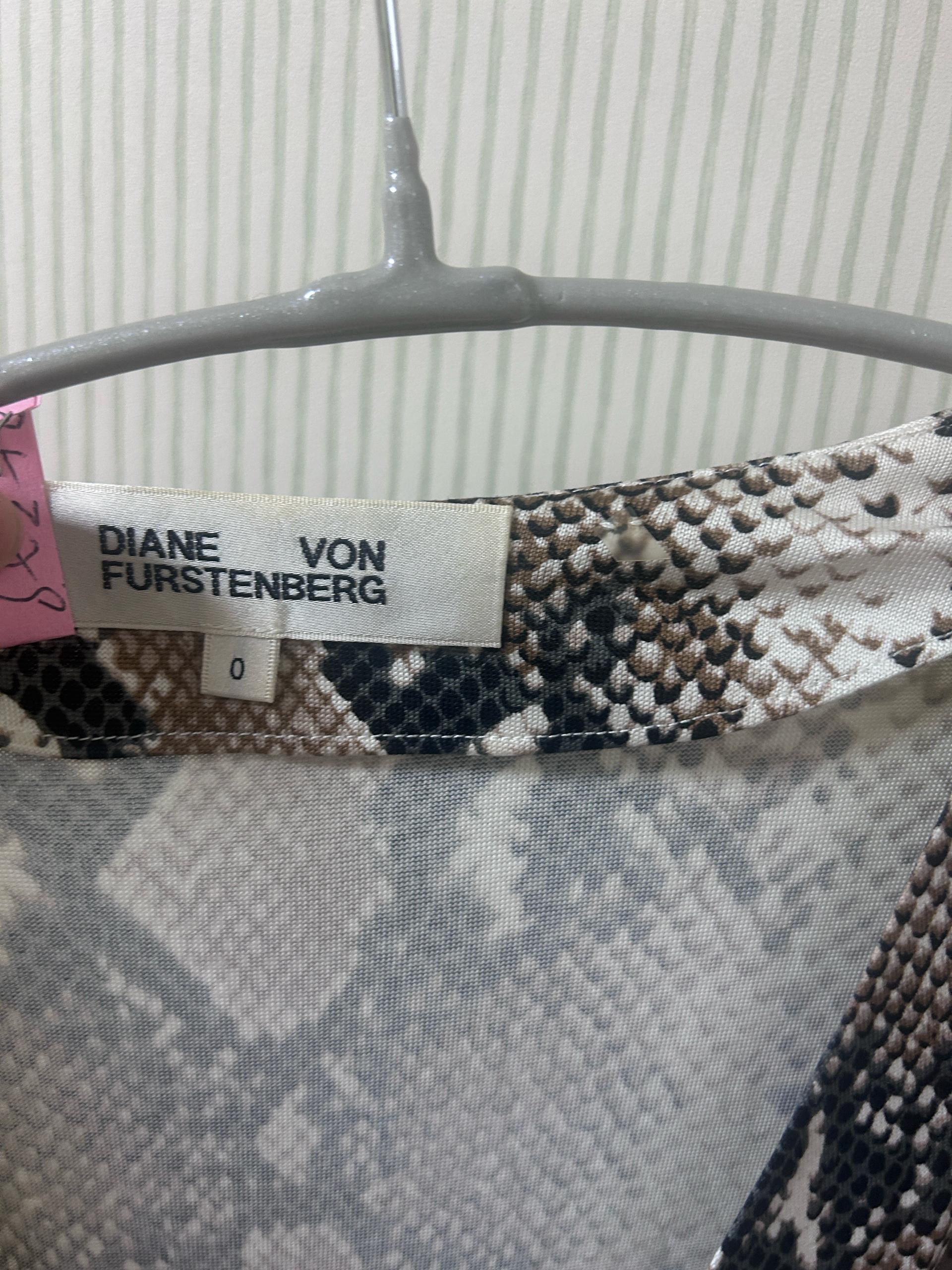 DVF 뱀피 랩원피스 3