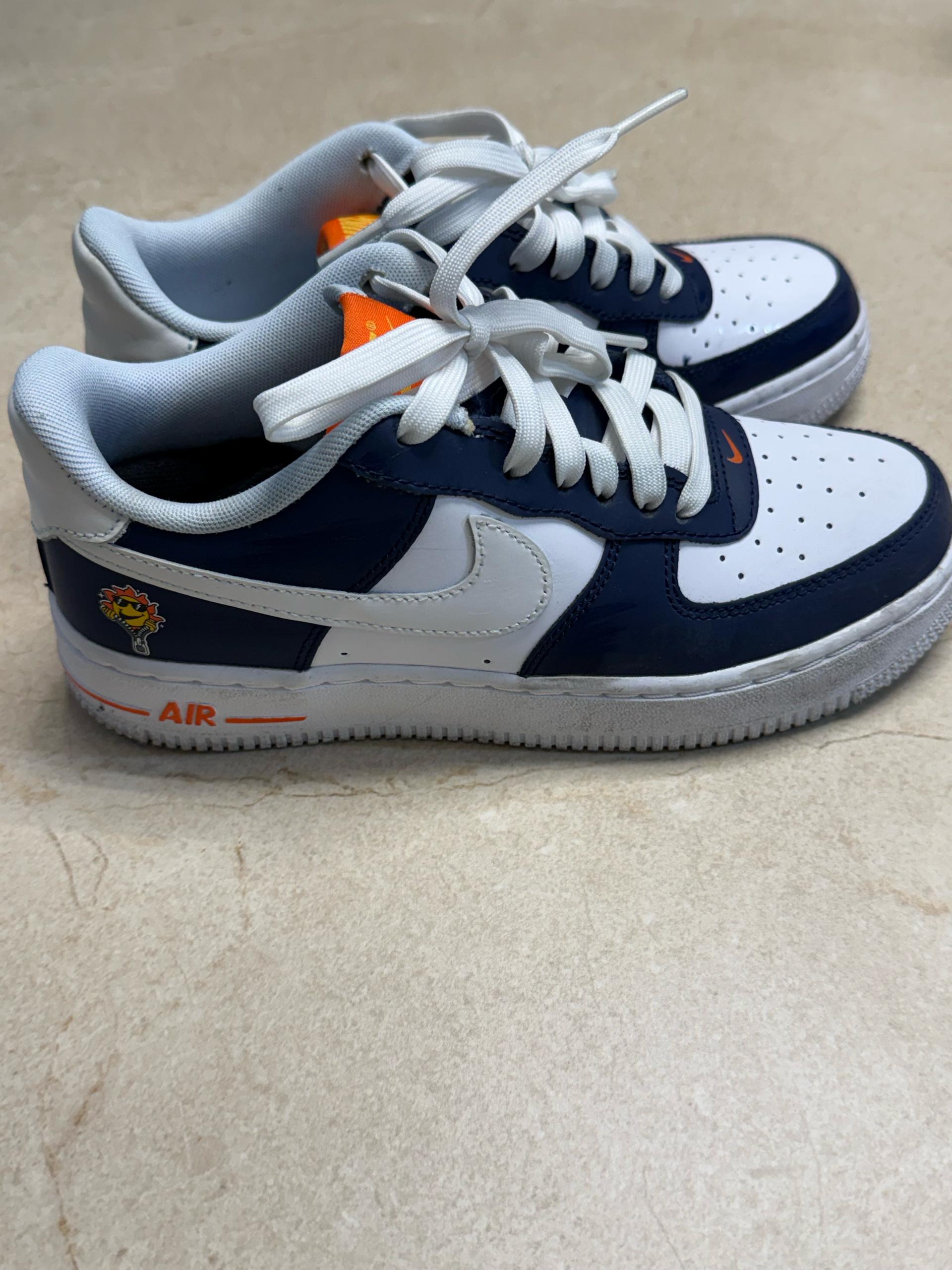 나이키 에어 포스 LV8 미드나잇 네이비 230mm 5