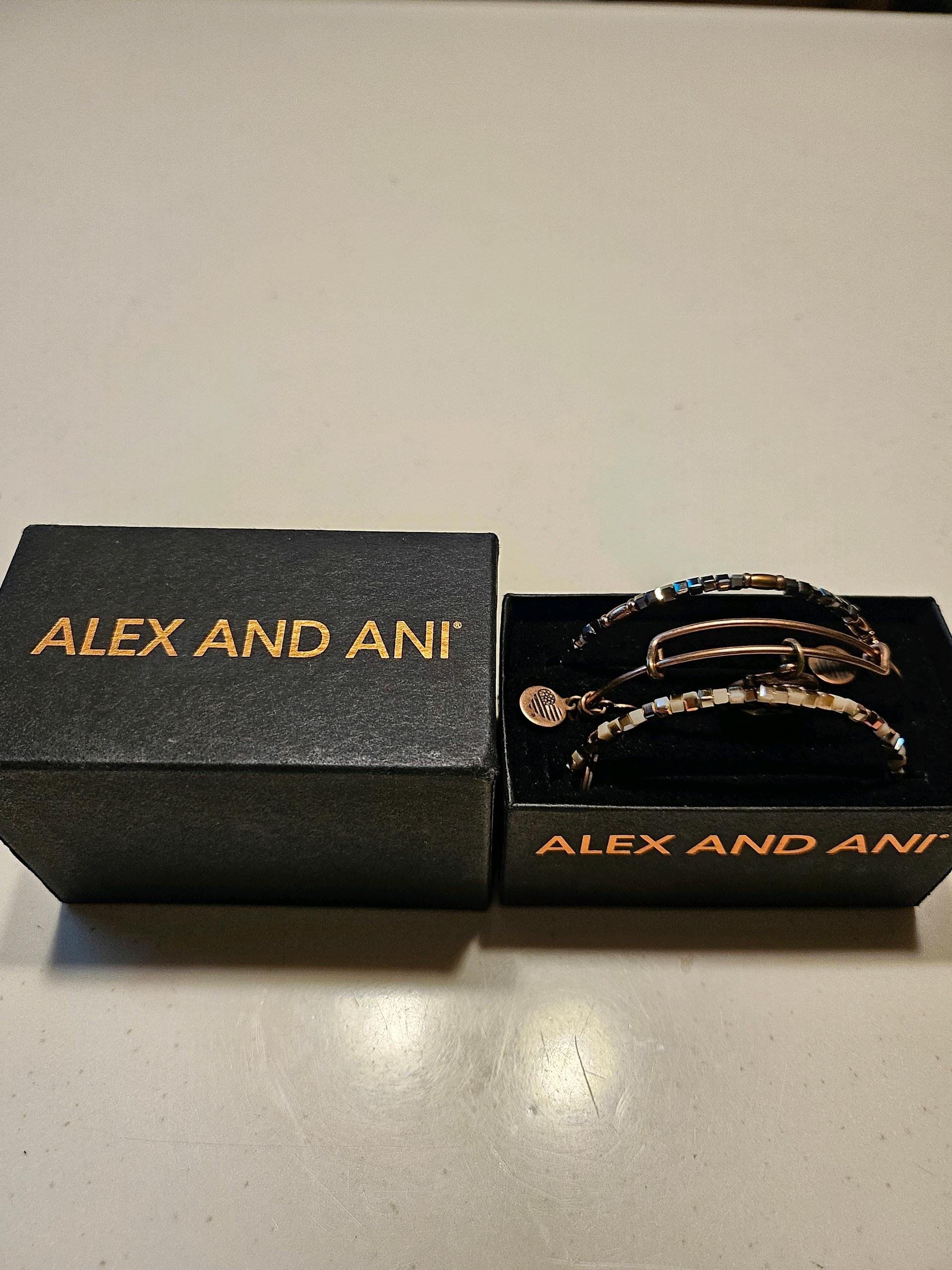 정품] 알렉스 앤 애니(Alex and Ani) 레이어드 뱅글 3종 세트 (풀박스) 2