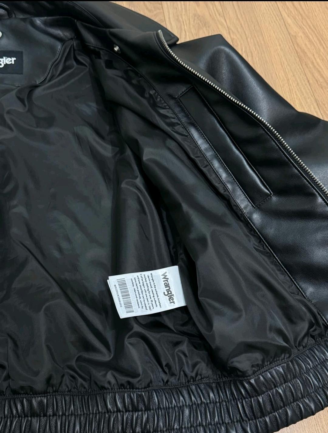 백화점) 정가 239000원 / 랭글러) 에코 레더 봄버 자켓 (상태 최상) 3