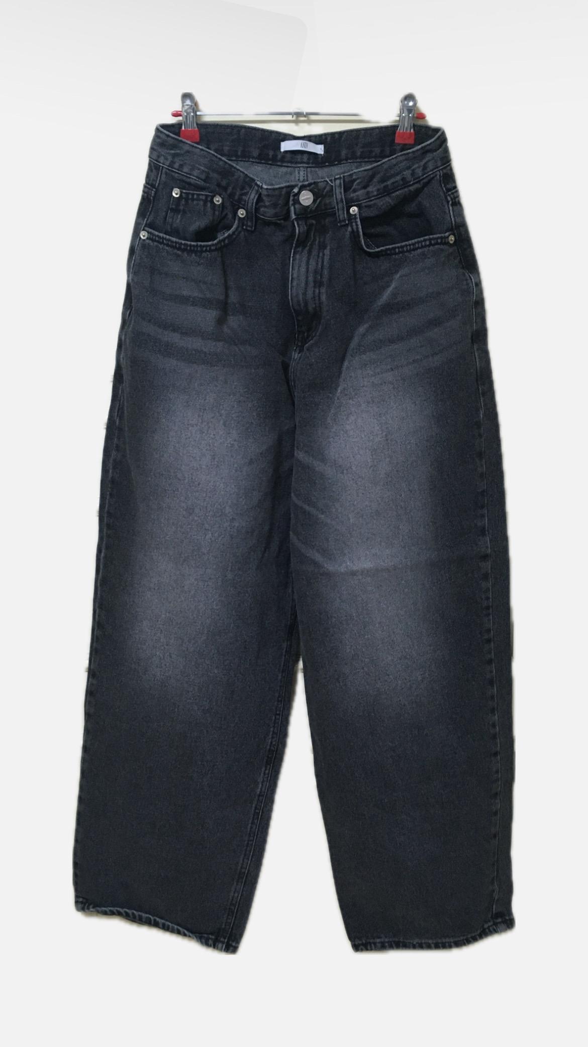 어니브 CAT BRUSH FADE WIDE DENIM PANTS RUSTY BLACK 5