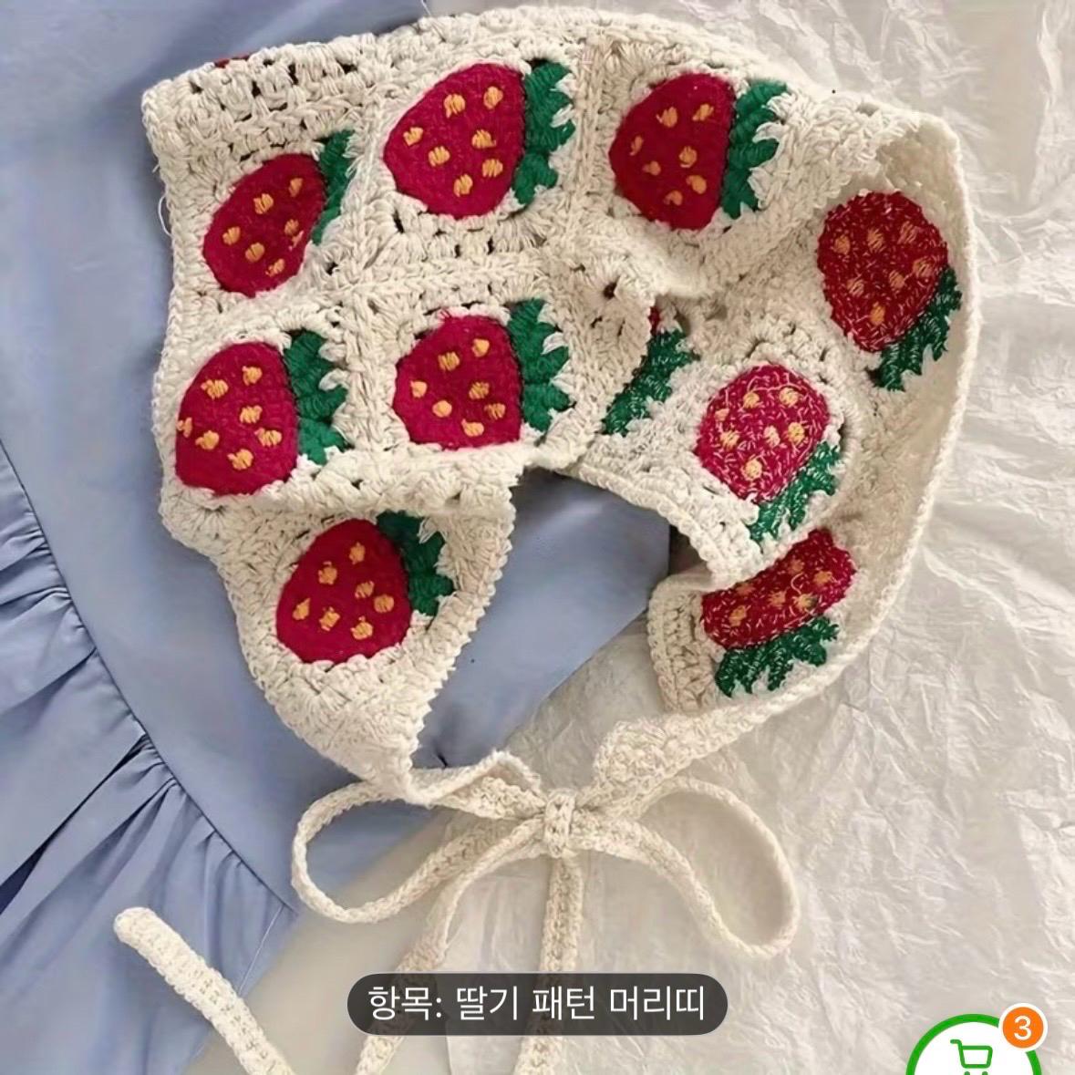 핸드메이드 딸기 자수 크로셰 반다나 2