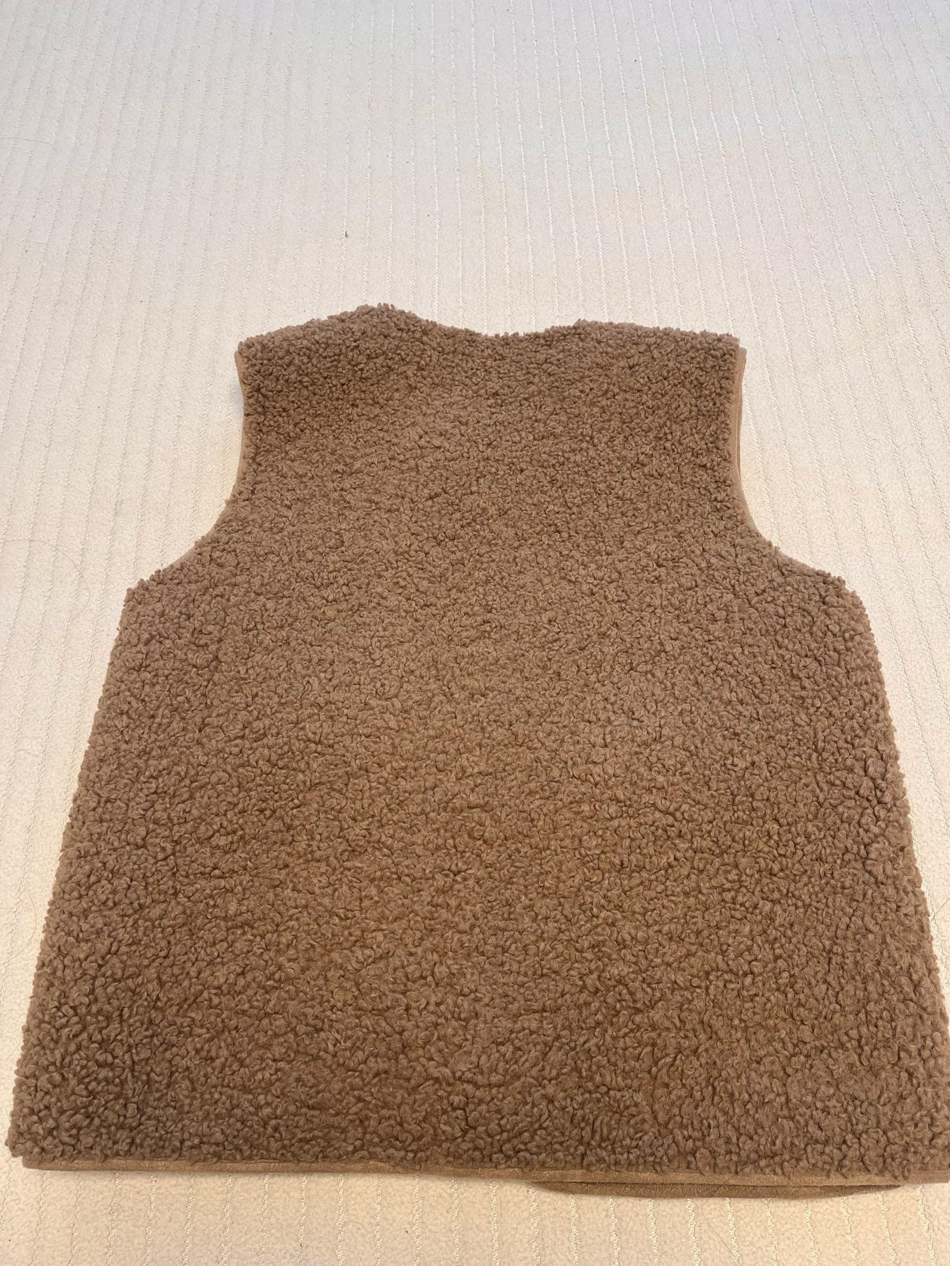 뽀글이 조끼  3