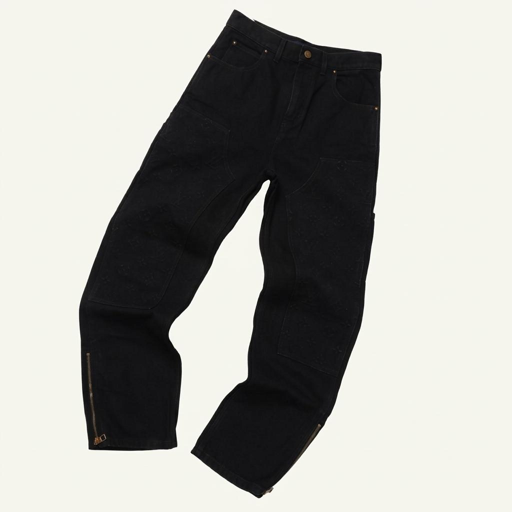 루이비통 Louis Vuitton Monogram Detailed Double Knee 1