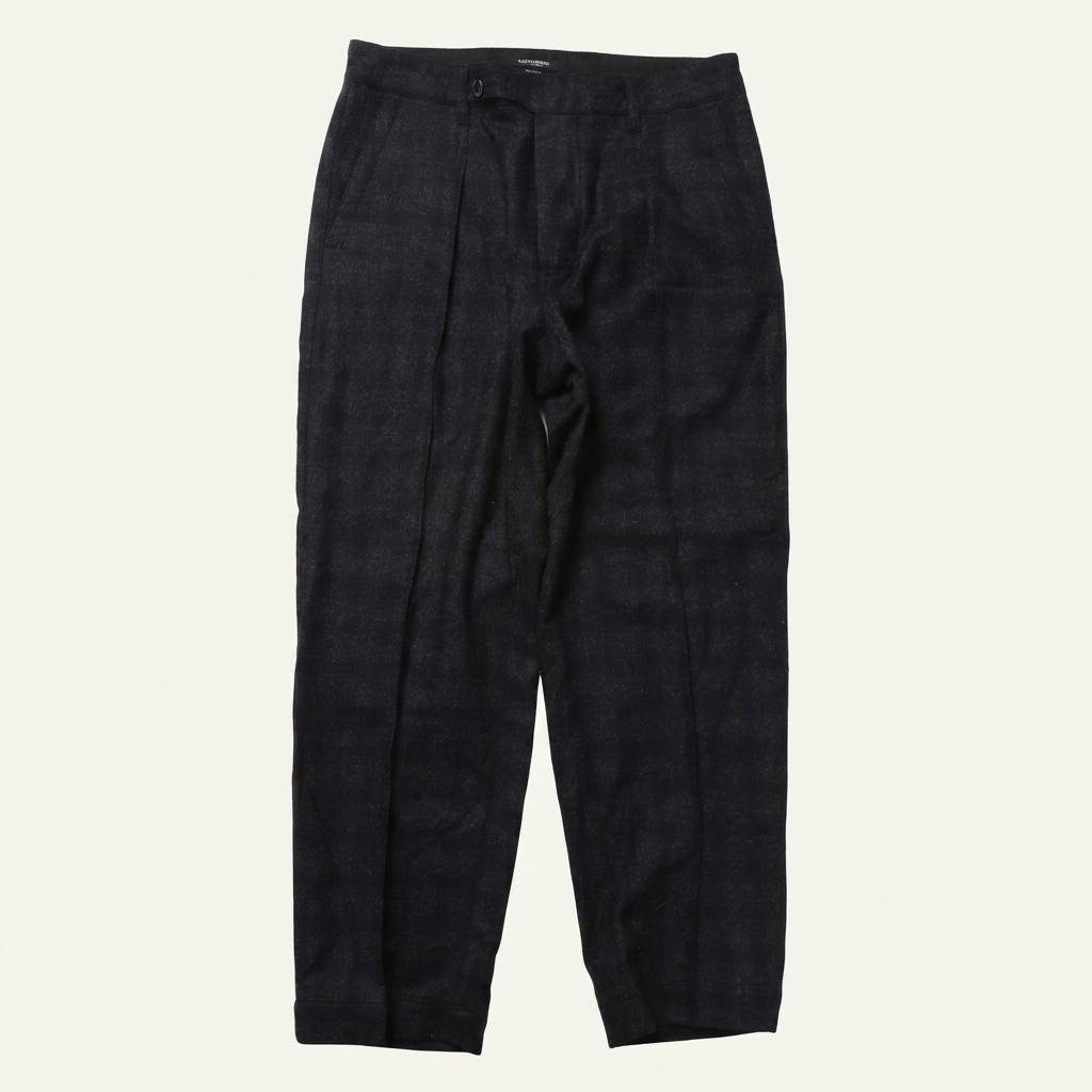 이스트로그 Eastlogue Check Pattern Wool Pants 1