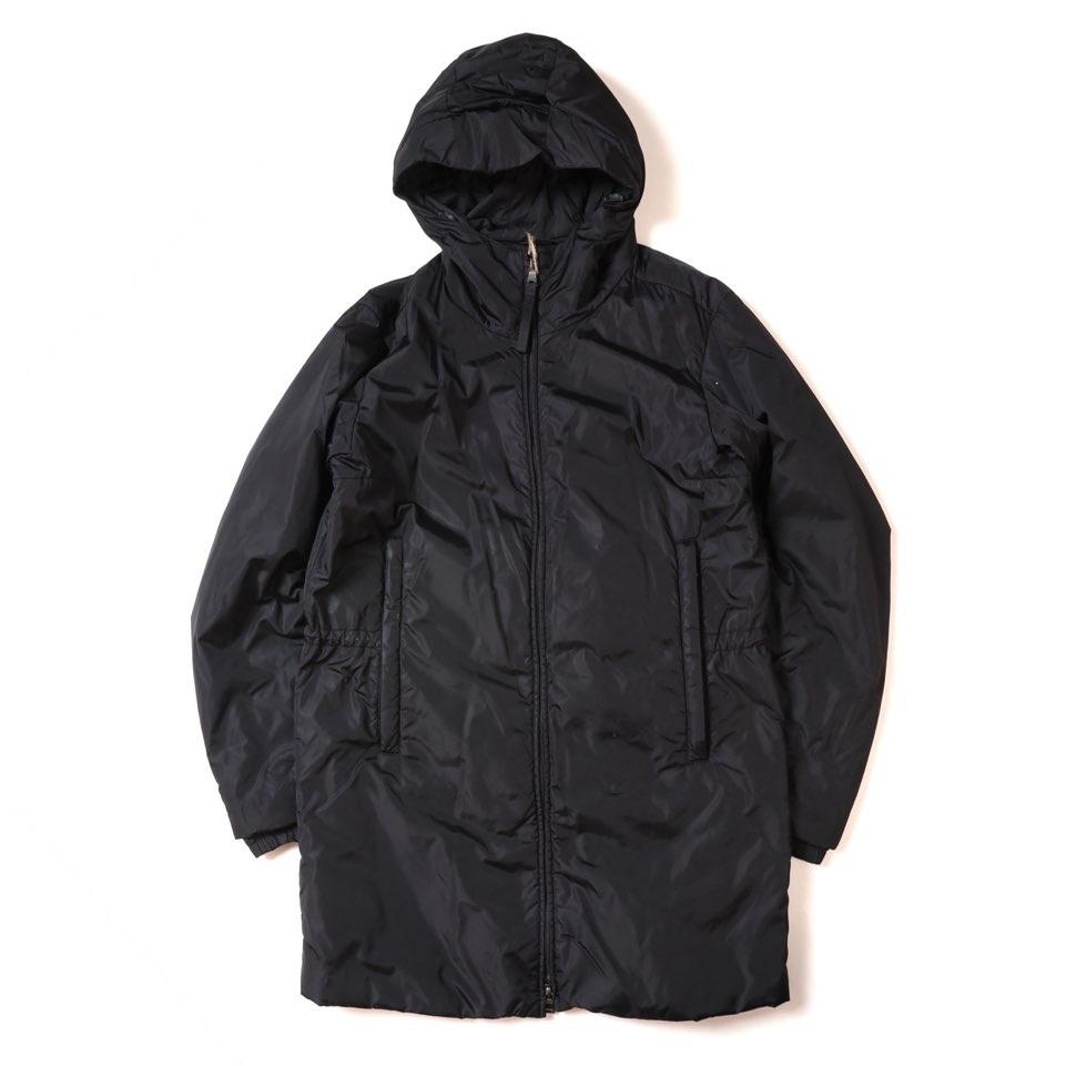 프라다 Prada Nylon Down Coat 2