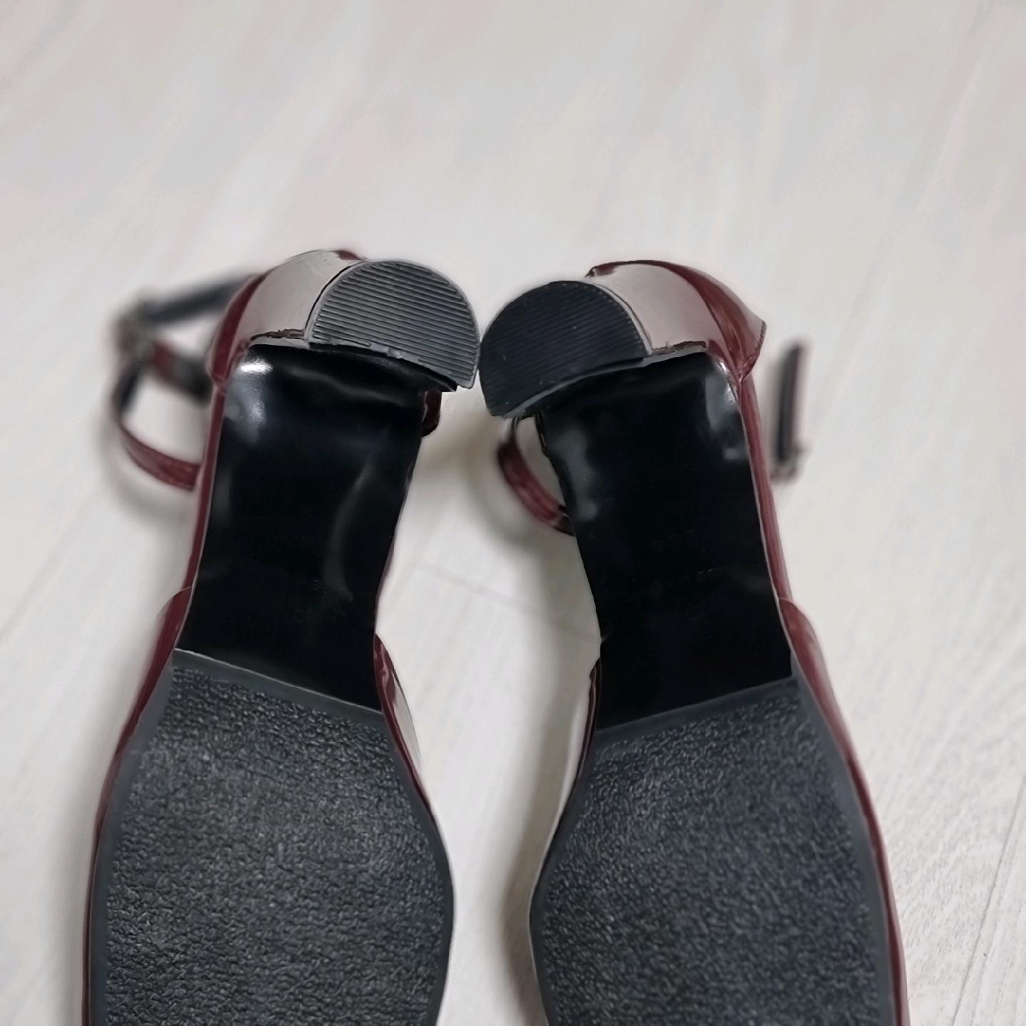마크모크 클레오 펌프스 7cm 5