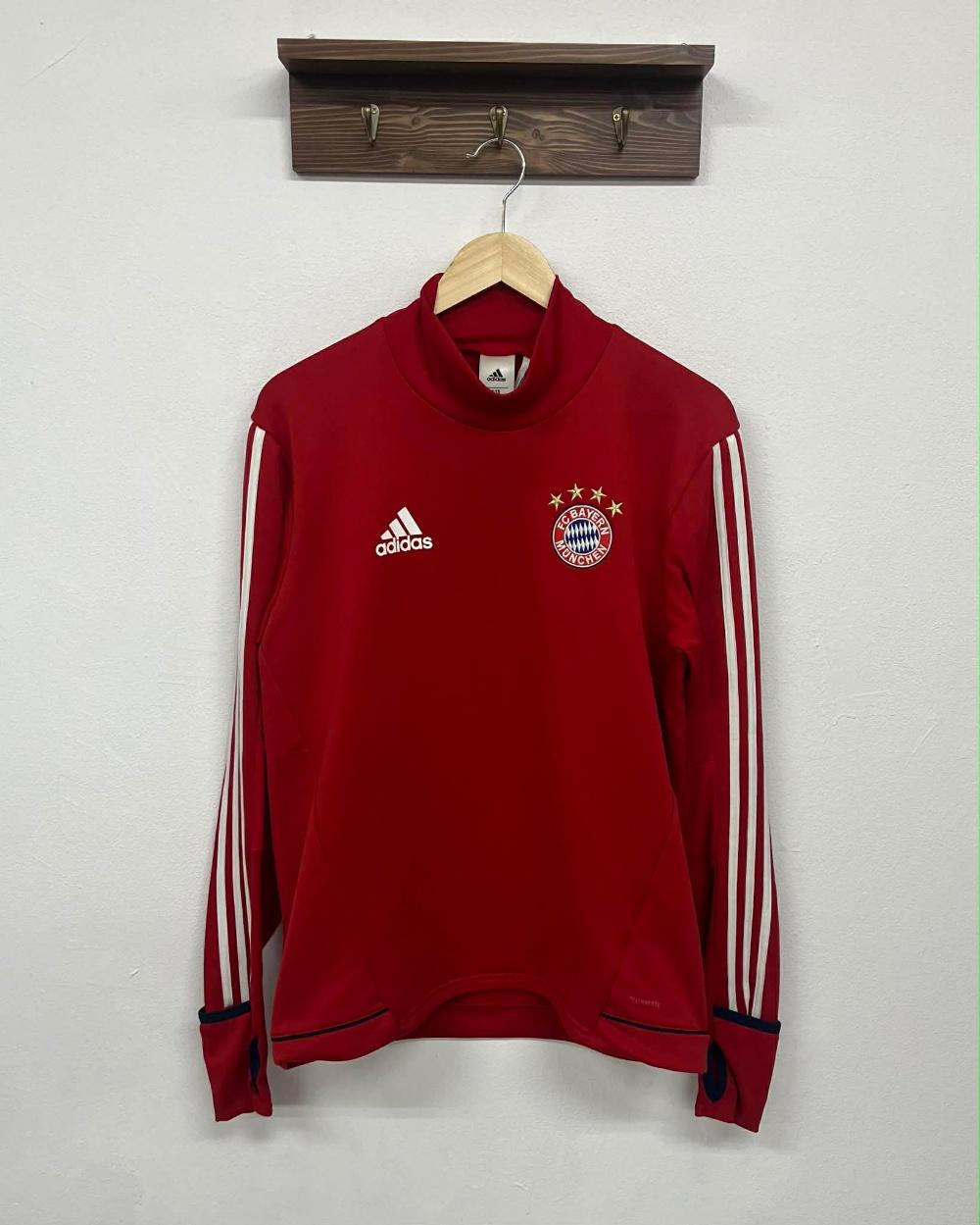 [105] Adidas Bayern Munich training top 2