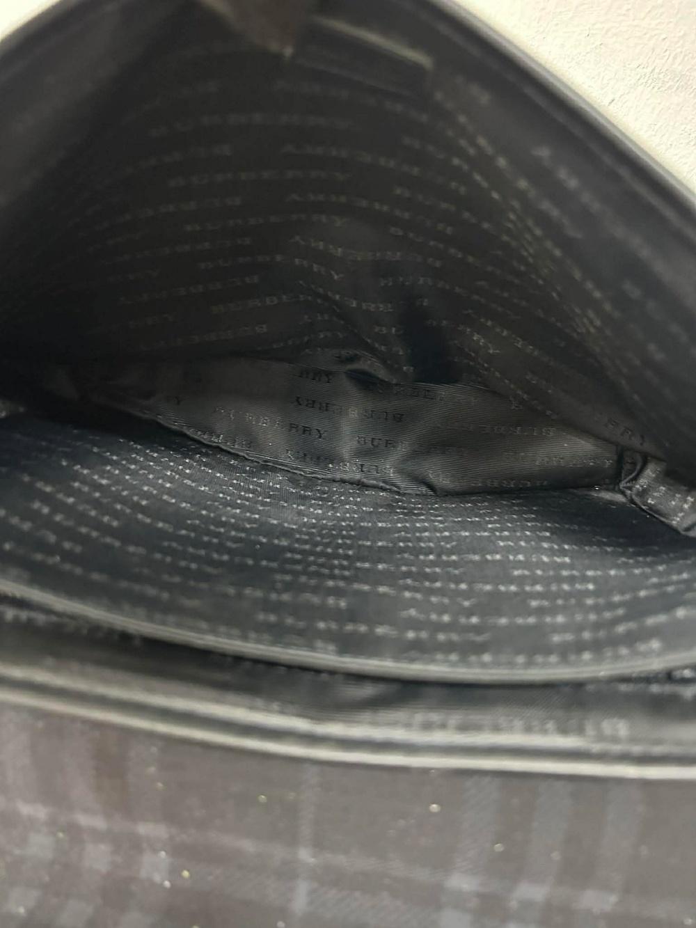 Burberry vintage nova check shoulder bag 8