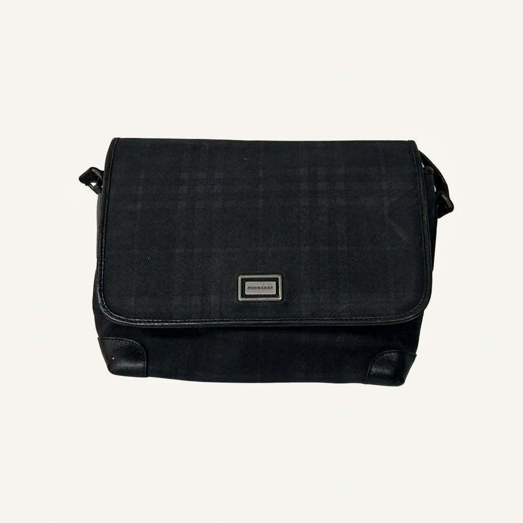 Burberry vintage nova check shoulder bag 1