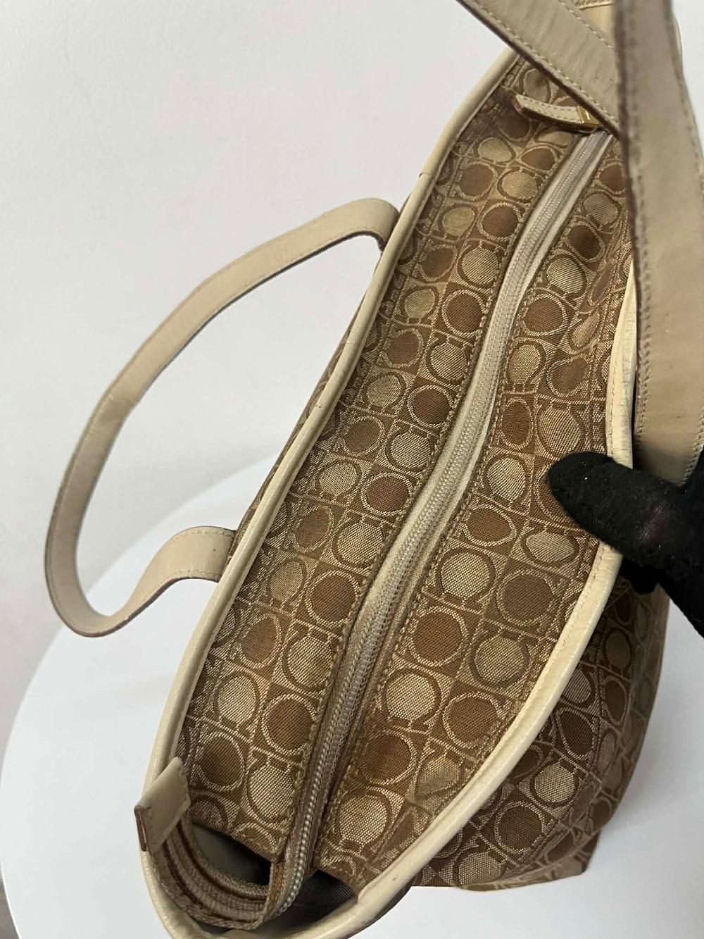 Salvatore Ferragamo Gancini jacquard tote bag 9