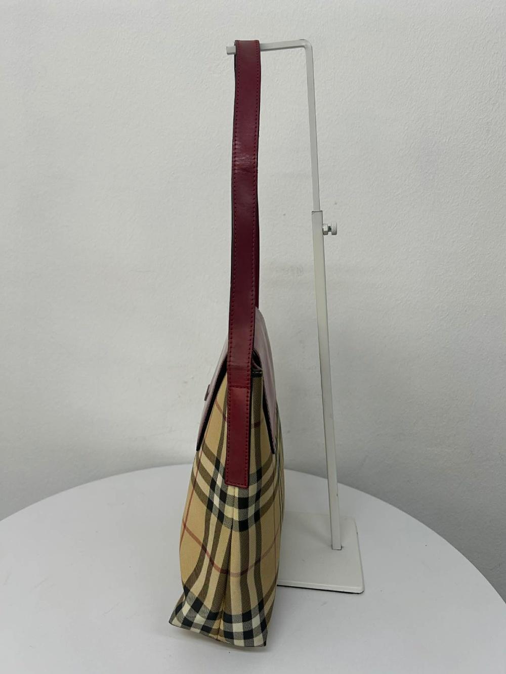Burberry nova check shoulder bag 6