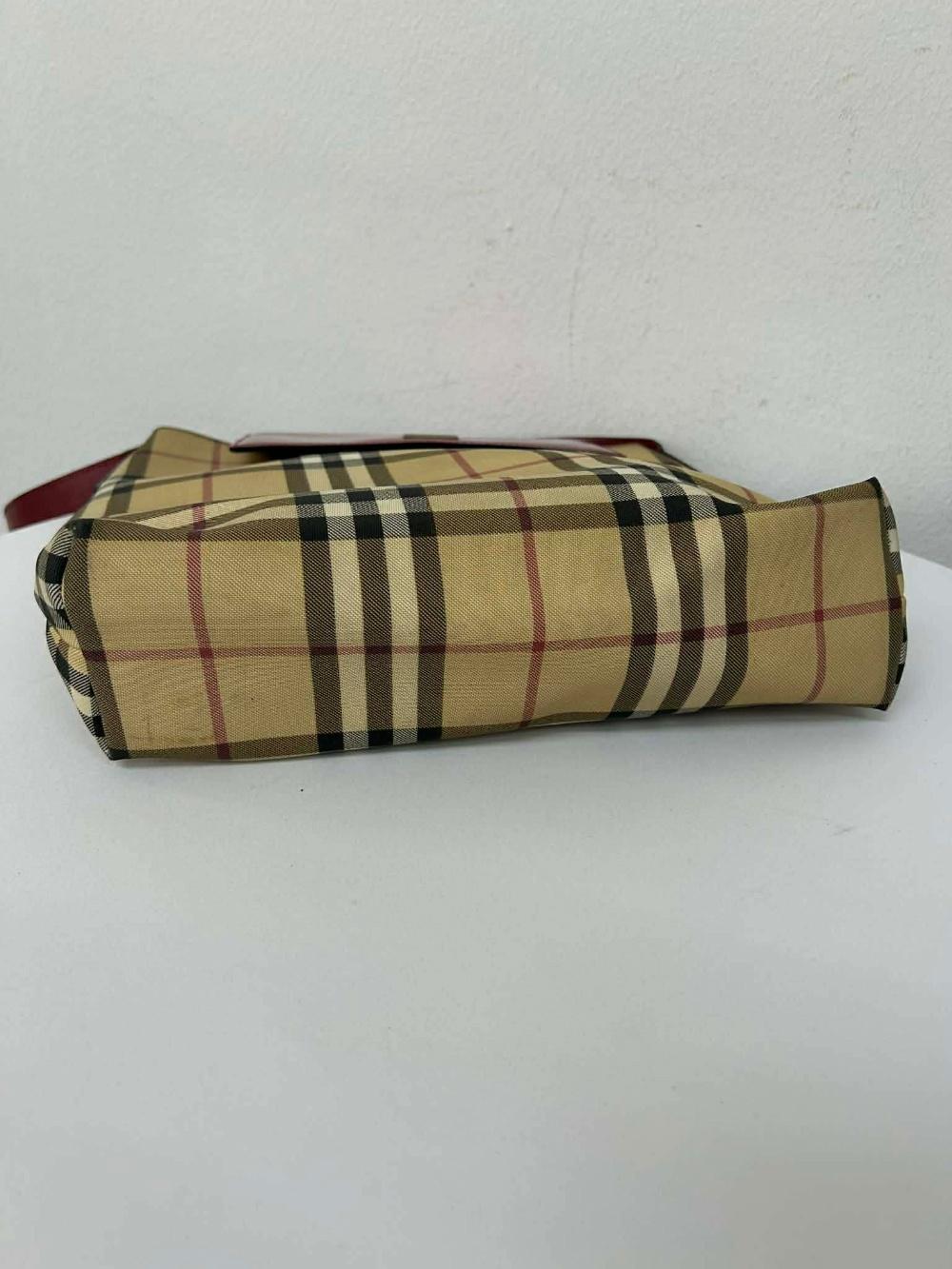 Burberry nova check shoulder bag 8
