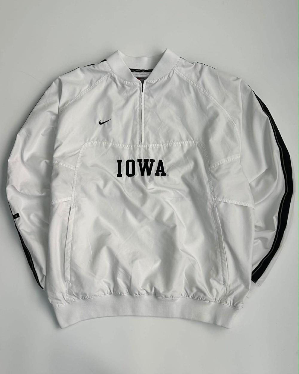 [L] Nike team Iowa half zip windbreaker 2