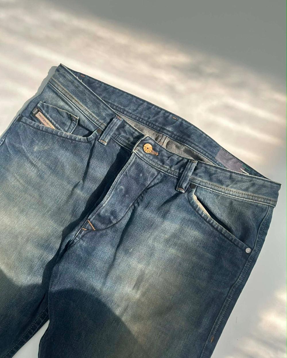 [32] Diesel darron slim straight denim pants 3
