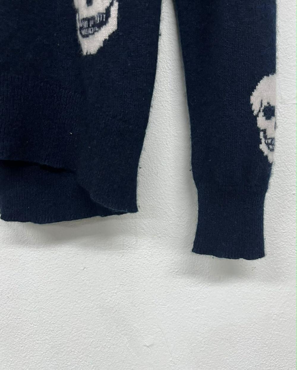 [XS] Skull cashmere skull pattern cashmere knit 9