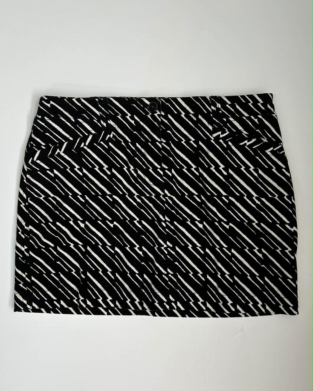 [38] Kenzo paris abstract pattern mini skirt 2