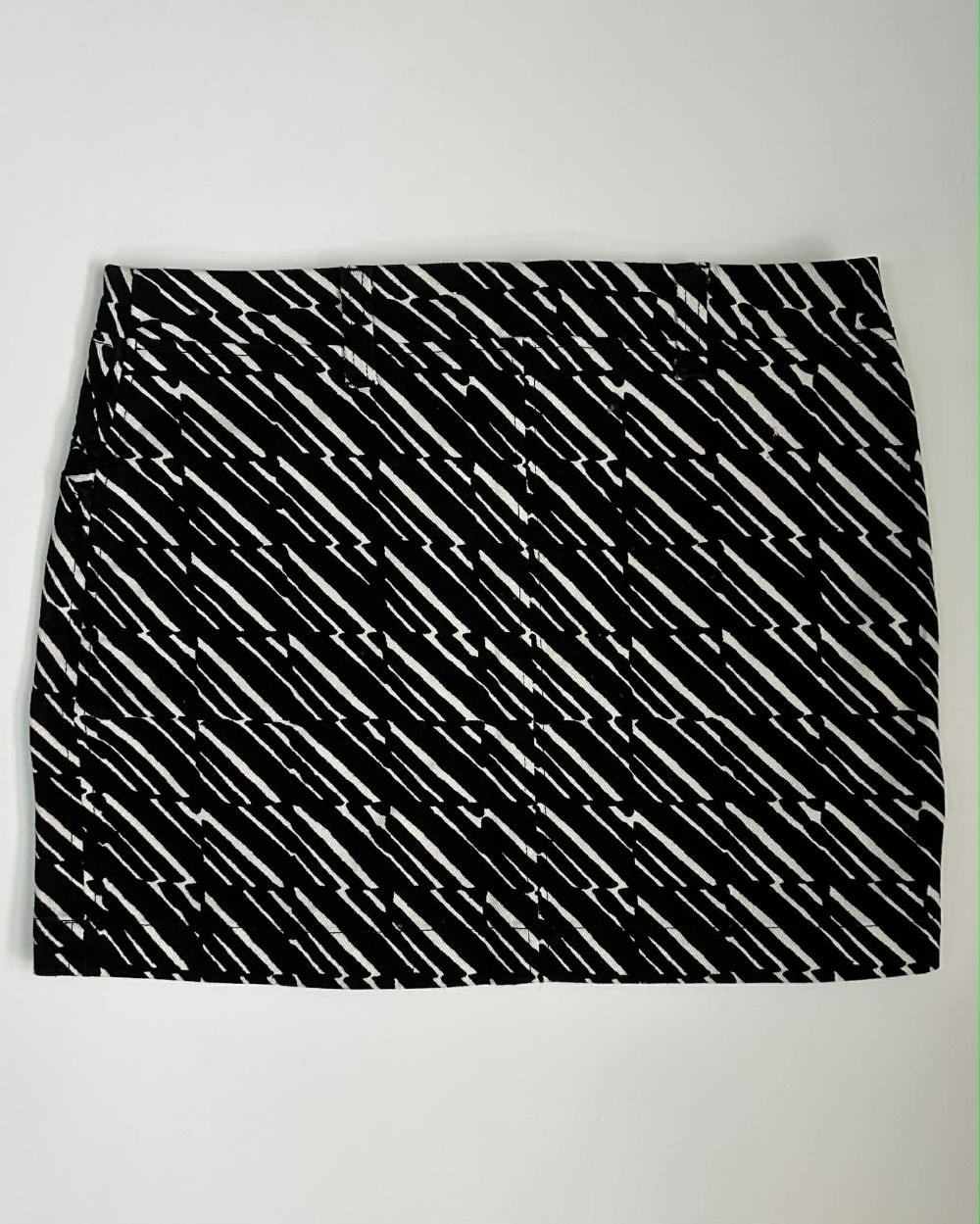 [38] Kenzo paris abstract pattern mini skirt 3