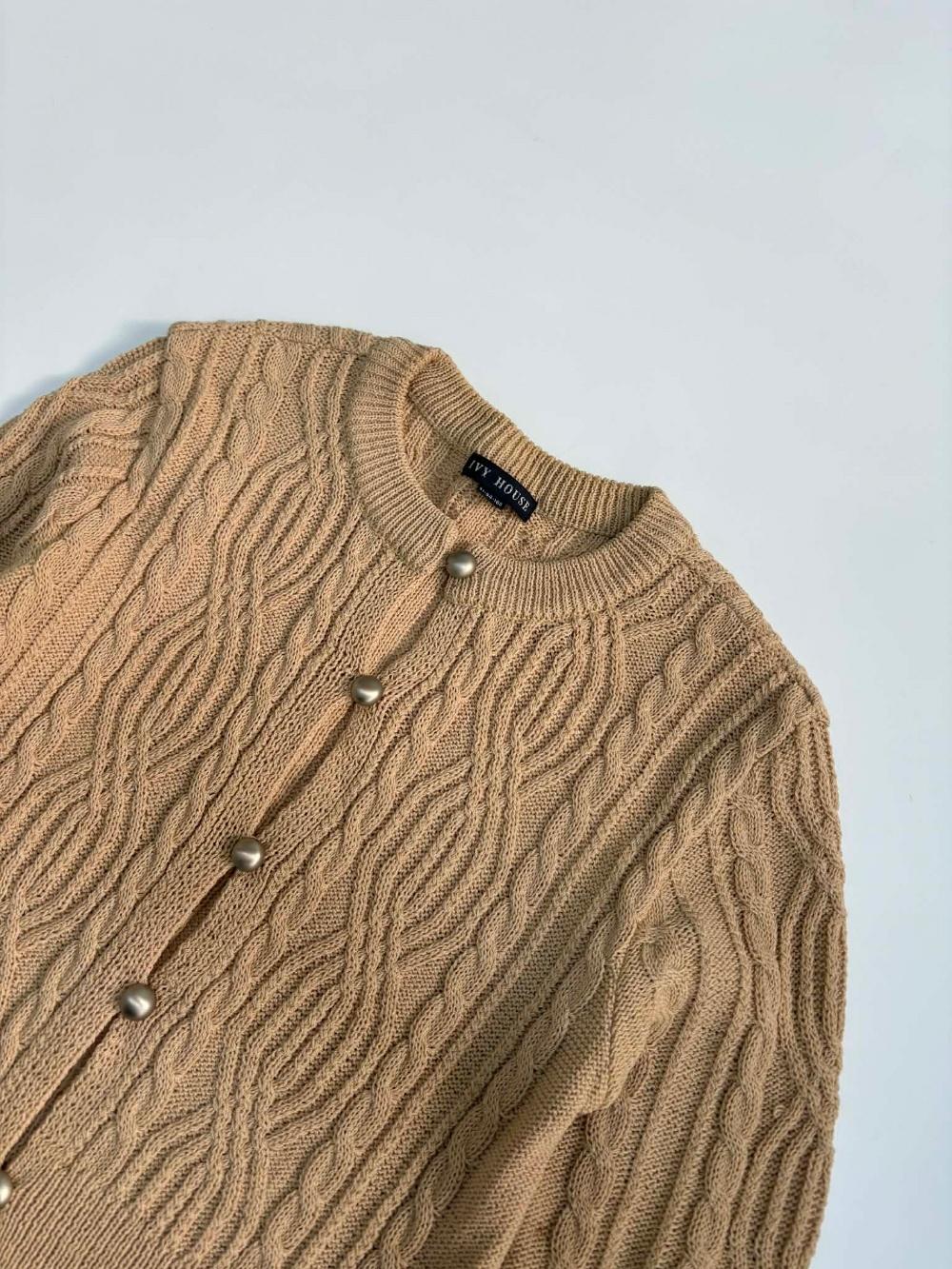 90s vintage cable knit cardigan 9