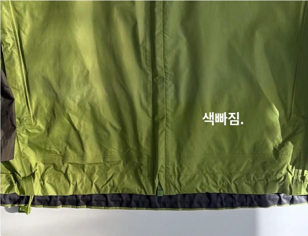 [L] Patagonia Torrenshell Windbreaker Jacket 9